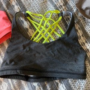 Born primitive vitality sports bra